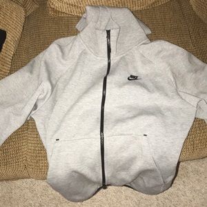 Nike Tech Grey Size Large